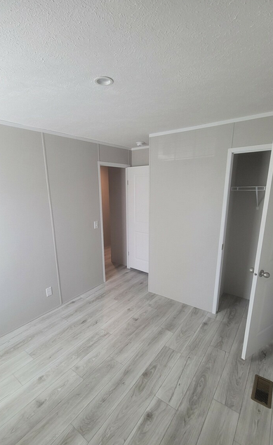 Fairfield Manor Mobile Home Community interior of home for sale